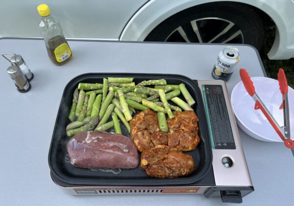 ZMC 2-in-1 Gaskocher & Gasgrill, 2,1 kW + 3 Gaskartuschen 227g!! – Bild 11