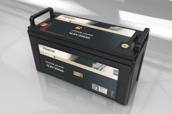 FORSTER 112,8V Lithium 200Ah LiFePO4 Premium Batterie | 200A-BMS-2.0 | 500A Bluetooth Mess-Shunt | 2560Wh | IP67 – Bild 2